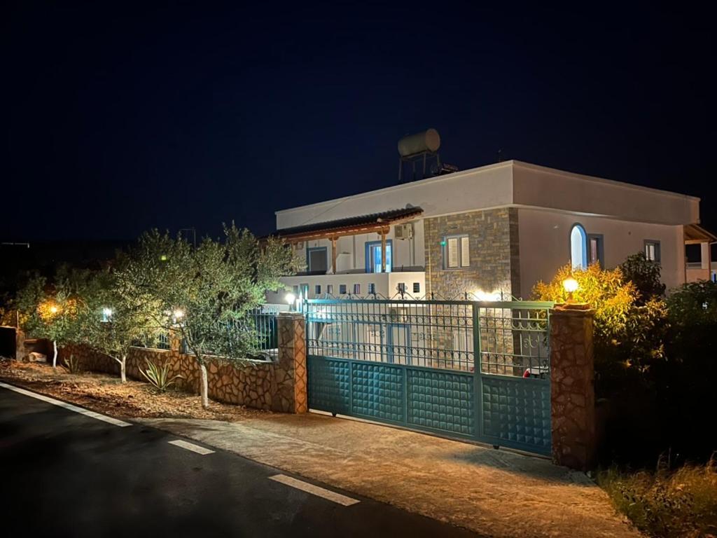 Aparthotel Gregory's Ksamil